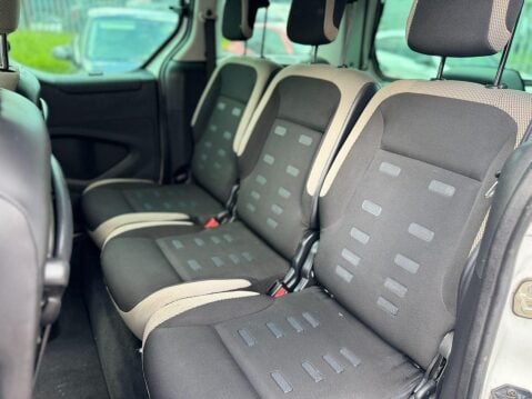 Citroen Berlingo 1.6 HDi XTR Multispace MPV Euro 5 5dr 27
