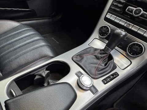 Mercedes-Benz SLK 1.8 SLK250 BlueEfficiency AMG Sport Edition 125 G-Tronic+ Euro 5 (s/s) 2dr 29