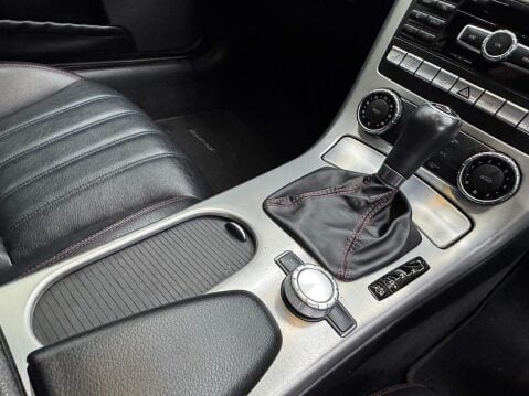 Mercedes-Benz SLK 1.8 SLK250 BlueEfficiency AMG Sport Edition 125 G-Tronic+ Euro 5 (s/s) 2dr 28