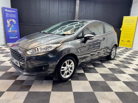 Ford Fiesta 1.0T EcoBoost Zetec Euro 6 (s/s) 3dr 11