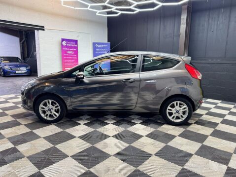 Ford Fiesta 1.0T EcoBoost Zetec Euro 6 (s/s) 3dr 12