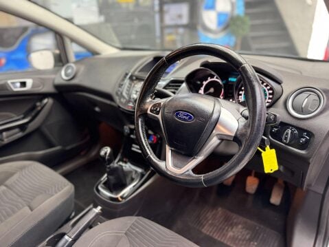 Ford Fiesta 1.0T EcoBoost Zetec Euro 6 (s/s) 3dr 17