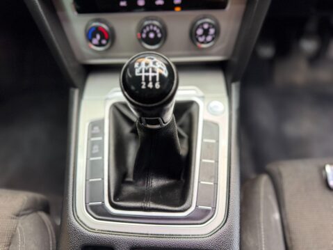 Volkswagen Passat 2.0 TDI BlueMotion Tech SE Business Euro 6 (s/s) 4dr 23