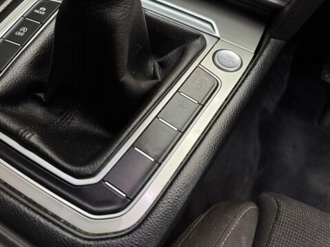 Volkswagen Passat 2.0 TDI BlueMotion Tech SE Business Euro 6 (s/s) 4dr 24