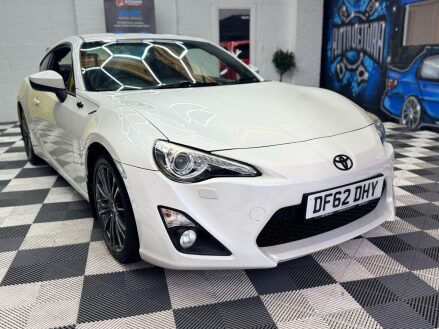 Toyota GT86 2.0 Boxer D-4S Euro 5 2dr