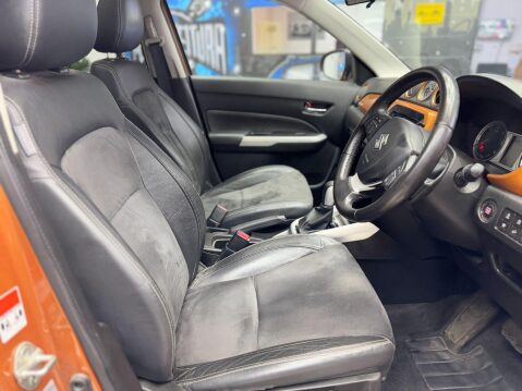Suzuki Vitara 1.6 DDiS SZ5 TCSS ALLGRIP Euro 6 (s/s) 5dr 32