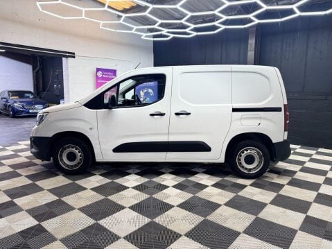 Vauxhall Combo 1.5 Turbo D 2000 Edition L1 H1 Euro 6 (s/s) 4dr 4