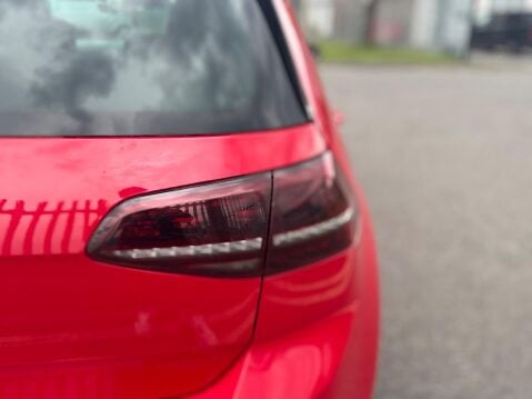 Volkswagen Golf 2.0 TSI BlueMotion Tech R DSG 4Motion Euro 6 (s/s) 5dr 25