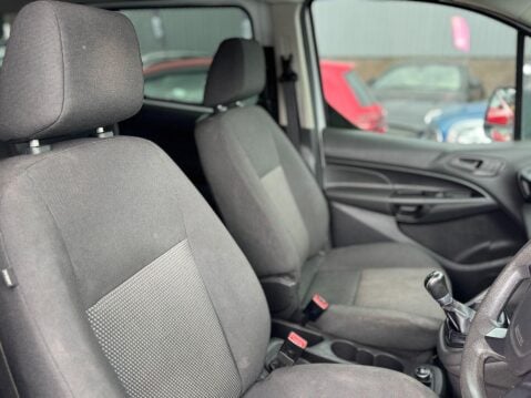 Ford Transit Connect 1.6 TDCi 230 Kombi L2 H1 5dr 19