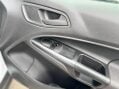 Ford Transit Connect 1.6 TDCi 230 Kombi L2 H1 5dr 31