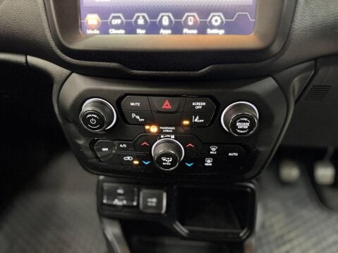 Jeep Renegade 1.0 GSE T3 Longitude Euro 6 (s/s) 5dr 22