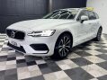 Volvo V60 2.0 B3 MHEV Momentum Auto Euro 6 (s/s) 5dr 8