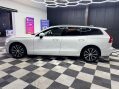 Volvo V60 2.0 B3 MHEV Momentum Auto Euro 6 (s/s) 5dr 11