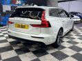 Volvo V60 2.0 B3 MHEV Momentum Auto Euro 6 (s/s) 5dr 16