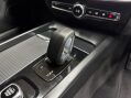 Volvo V60 2.0 B3 MHEV Momentum Auto Euro 6 (s/s) 5dr 17
