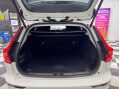 Volvo V60 2.0 B3 MHEV Momentum Auto Euro 6 (s/s) 5dr 36
