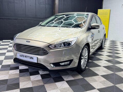 Ford Focus 1.0T EcoBoost Titanium X Euro 6 (s/s) 5dr 4