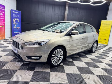 Ford Focus 1.0T EcoBoost Titanium X Euro 6 (s/s) 5dr 10