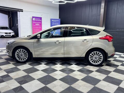 Ford Focus 1.0T EcoBoost Titanium X Euro 6 (s/s) 5dr 12