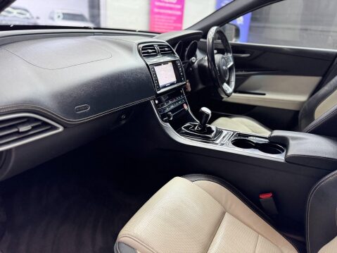 Jaguar XE 2.0d R-Sport Euro 6 (s/s) 4dr 35