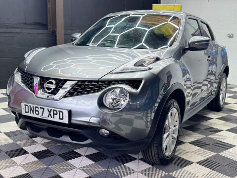 Nissan Juke 1.6 N-Connecta XTRON Euro 6 5dr 3