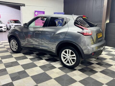 Nissan Juke 1.6 N-Connecta XTRON Euro 6 5dr 4