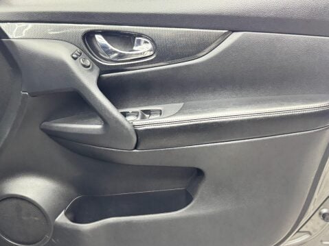 Nissan X-Trail 1.6 dCi n-tec Euro 6 (s/s) 5dr 19