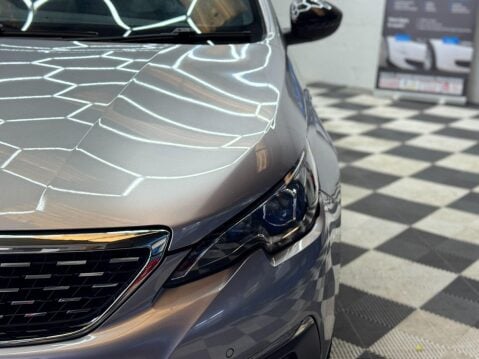Peugeot 308 1.2 PureTech GPF GT Line Euro 6 (s/s) 5dr 31