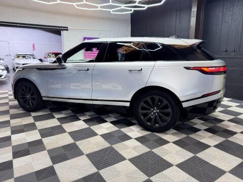 Land Rover Range Rover Velar 3.0 SD6 V6 R-Dynamic SE Auto 4WD Euro 6 (s/s) 5dr 4