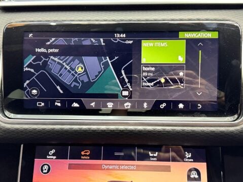 Land Rover Range Rover Velar 3.0 SD6 V6 R-Dynamic SE Auto 4WD Euro 6 (s/s) 5dr 28