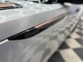 Land Rover Range Rover Velar 3.0 SD6 V6 R-Dynamic SE Auto 4WD Euro 6 (s/s) 5dr 37