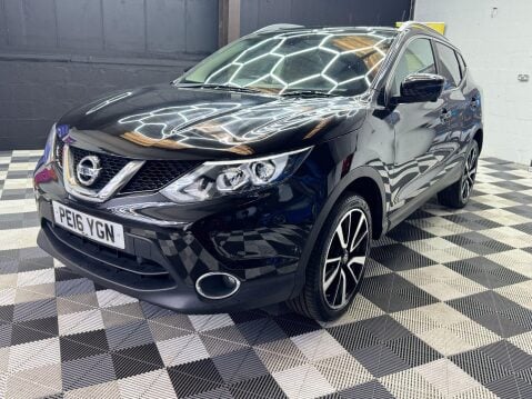 Nissan Qashqai 1.2 DIG-T Tekna 2WD Euro 6 (s/s) 5dr 3