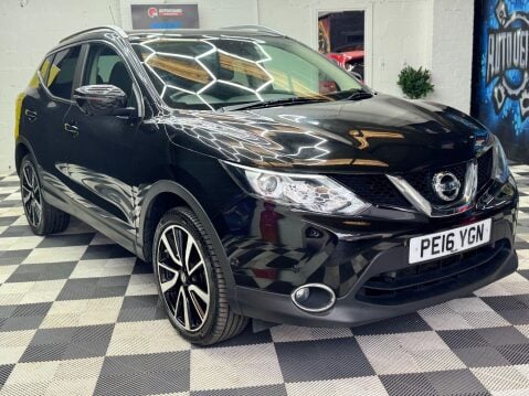 Nissan Qashqai 1.2 DIG-T Tekna 2WD Euro 6 (s/s) 5dr 5