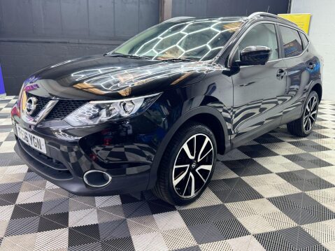 Nissan Qashqai 1.2 DIG-T Tekna 2WD Euro 6 (s/s) 5dr 6
