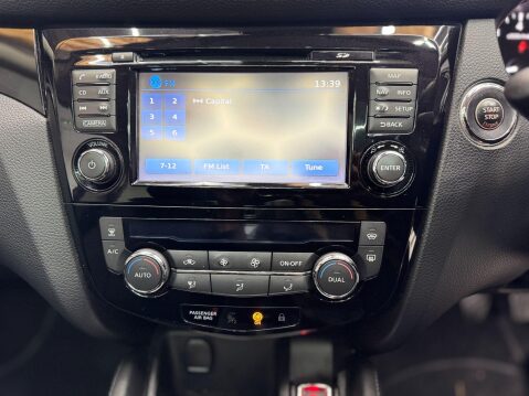 Nissan Qashqai 1.2 DIG-T Tekna 2WD Euro 6 (s/s) 5dr 59