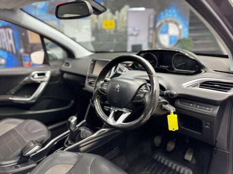Peugeot 2008 1.6 e-HDi Allure Euro 5 (s/s) 5dr 26