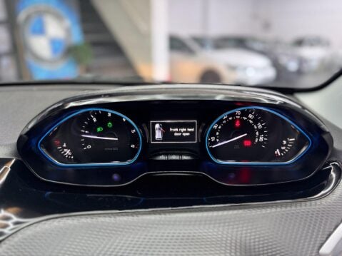 Peugeot 2008 1.6 e-HDi Allure Euro 5 (s/s) 5dr 41