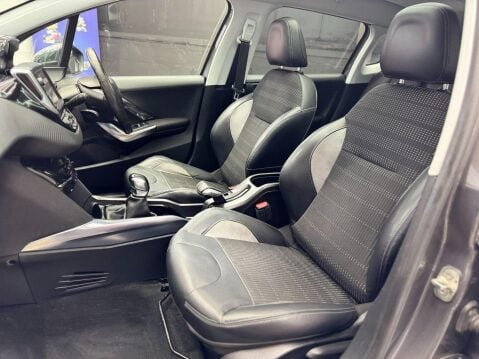 Peugeot 2008 1.6 e-HDi Allure Euro 5 (s/s) 5dr 44