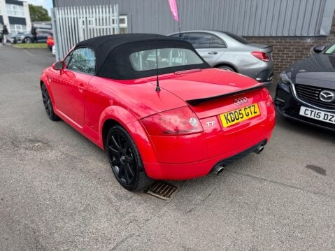 Audi TT 3.2 V6 Roadster DSG quattro 2dr 10