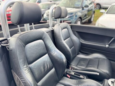 Audi TT 3.2 V6 Roadster DSG quattro 2dr 19