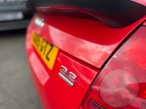 Audi TT 3.2 V6 Roadster DSG quattro 2dr 25