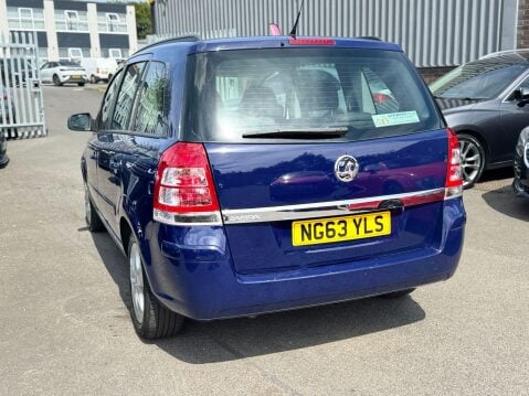 Vauxhall Zafira 1.8 16V Exclusiv Euro 5 5dr 9