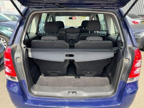 Vauxhall Zafira 1.8 16V Exclusiv Euro 5 5dr 42