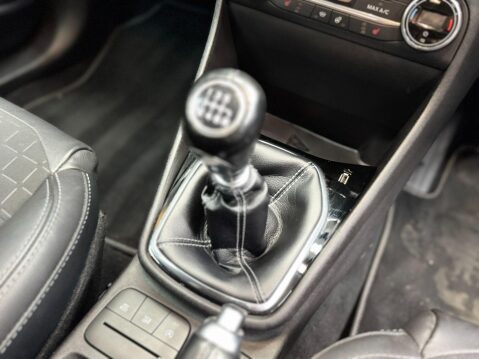 Ford Fiesta 1.0T EcoBoost Titanium X Euro 6 (s/s) 5dr 28