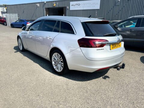 Vauxhall Insignia 2.0 CDTi ecoFLEX Tech Line Sports Tourer Euro 5 (s/s) 5dr 16