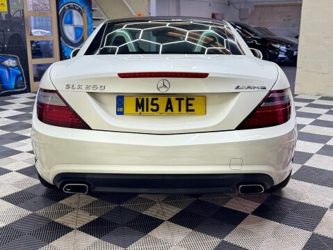 Mercedes-Benz SLK 1.8 SLK250 BlueEfficiency AMG Sport Edition 125 G-Tronic+ Euro 5 (s/s) 2dr 23