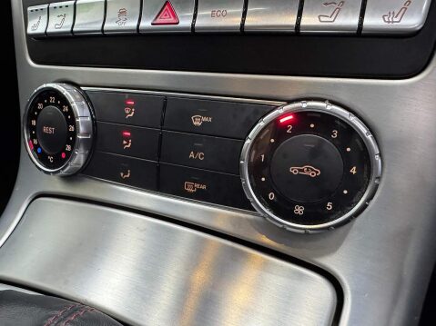 Mercedes-Benz SLK 1.8 SLK250 BlueEfficiency AMG Sport Edition 125 G-Tronic+ Euro 5 (s/s) 2dr 34