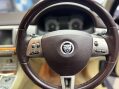Jaguar XF 3.0d V6 Luxury Saloon 4dr Diesel Auto Euro 5 (240 ps) 24