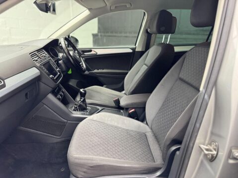 Volkswagen Tiguan 2.0 TDI BlueMotion Tech SE Navigation Euro 6 (s/s) 5dr 62