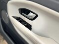 Land Rover Range Rover Evoque 2.0 TD4 SE Tech 4WD Euro 6 (s/s) 5dr 38